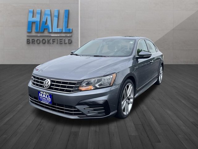 2017 Volkswagen Passat 1.8T R-Line