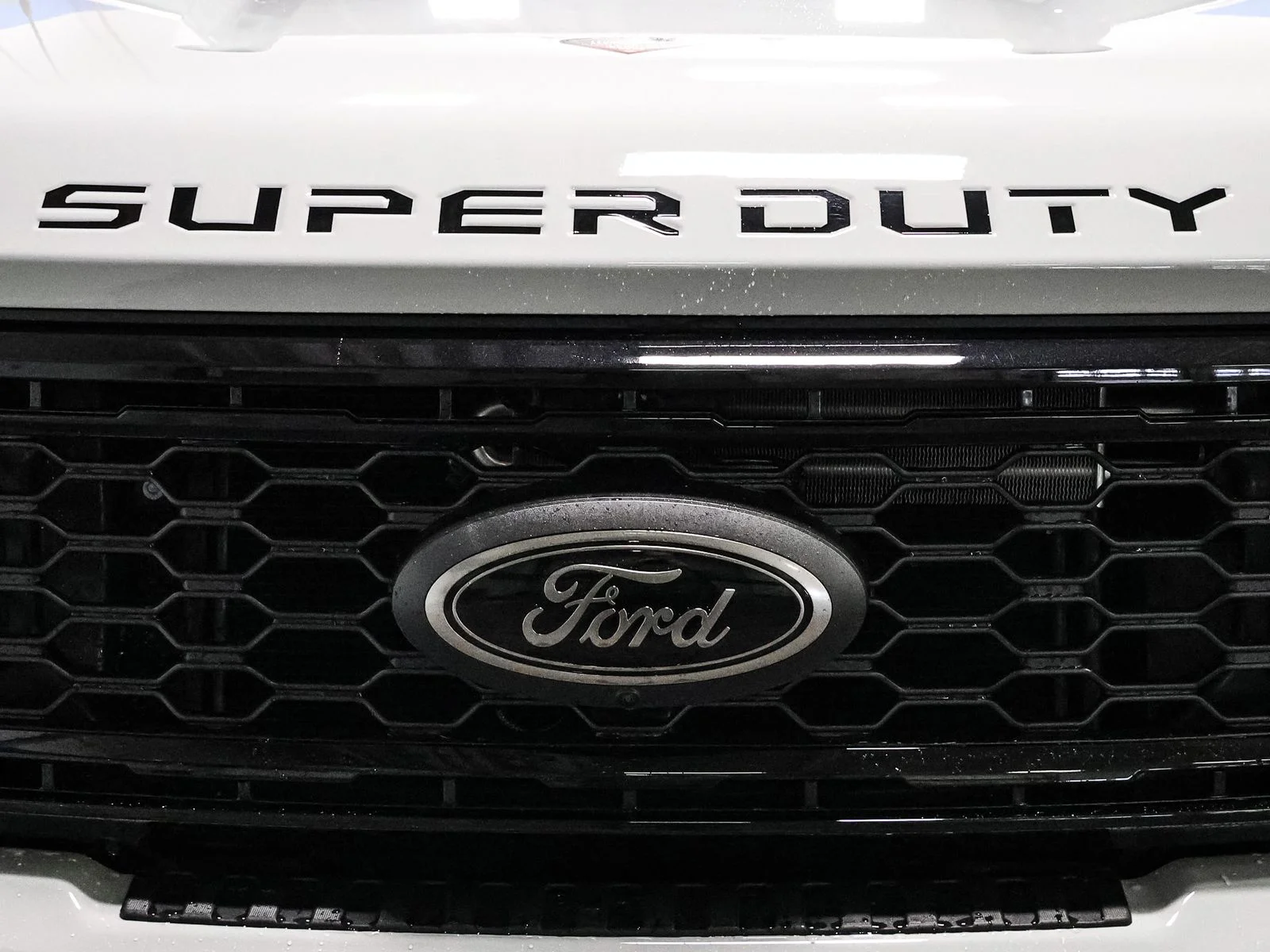 New 2026 Avalanche Ford F-350® Lariat® image 13