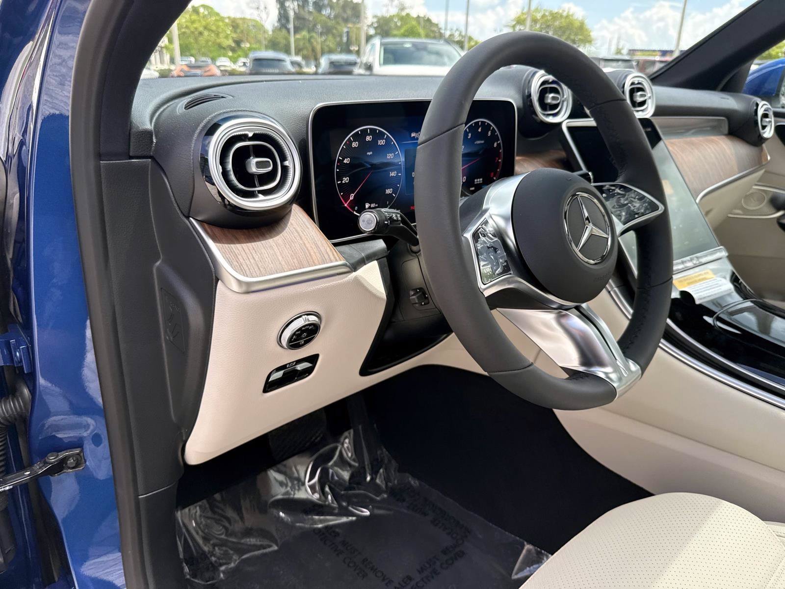 New 2027 Polar White Mercedes-Benz 300 SUV image 20
