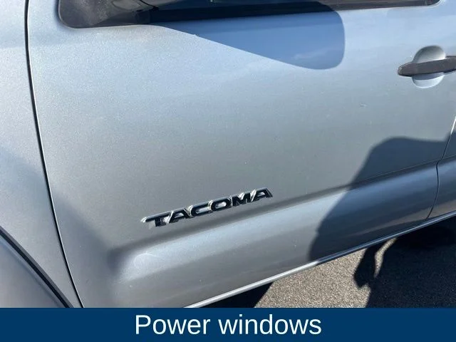 Used 2008 Silver Toyota PreRunner image 4