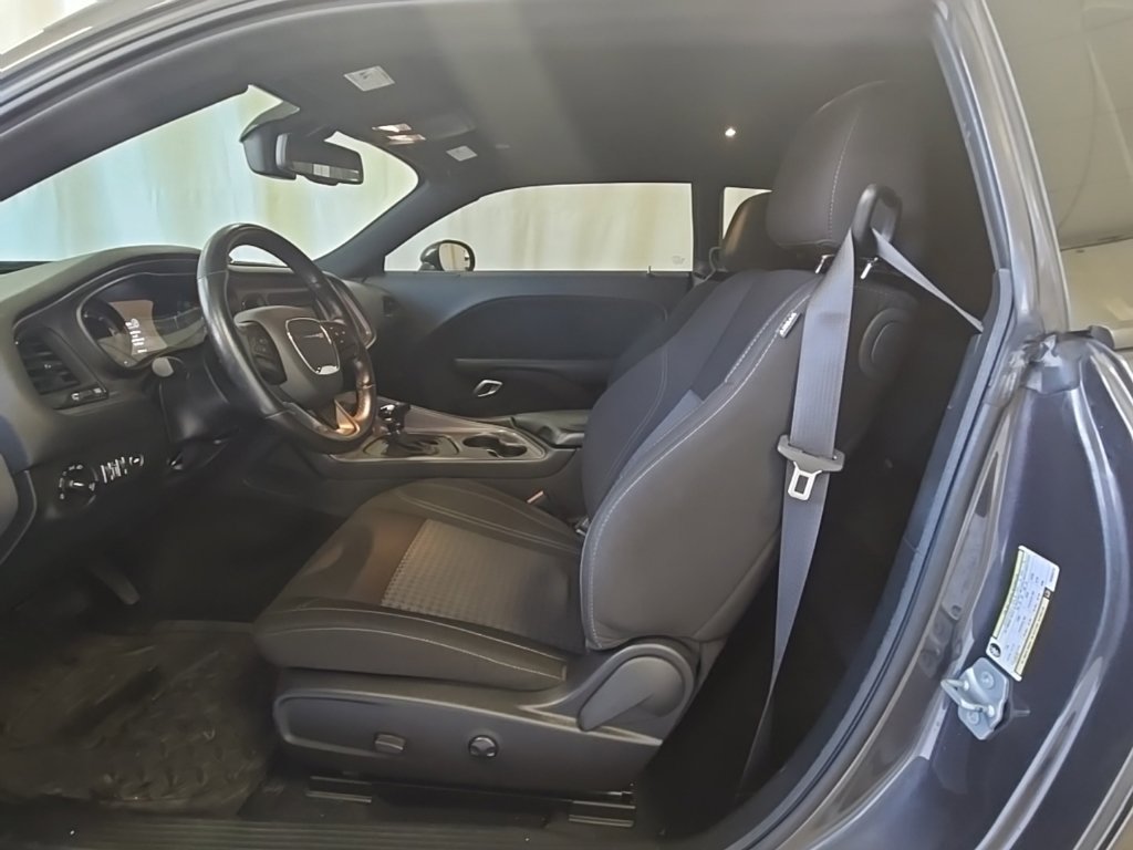 Used 2023 Granite Dodge SXT image 10
