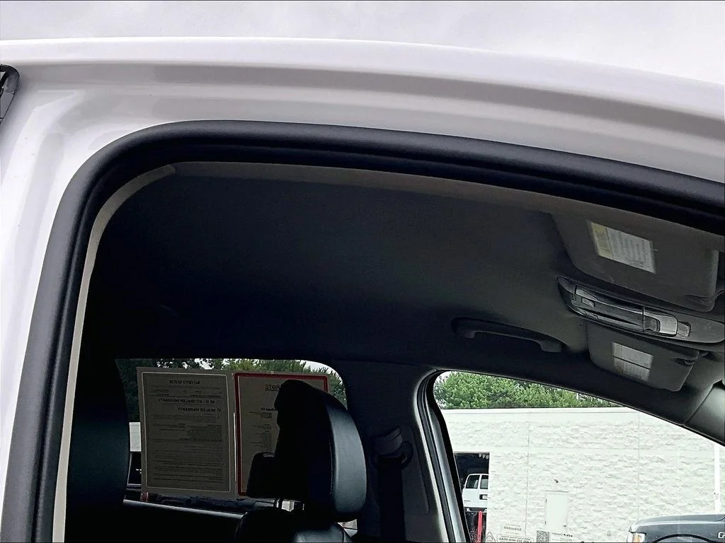 Used 2025 White Kia EX image 22