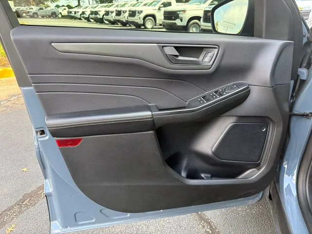 Used 2024 Blue Ford Active image 10