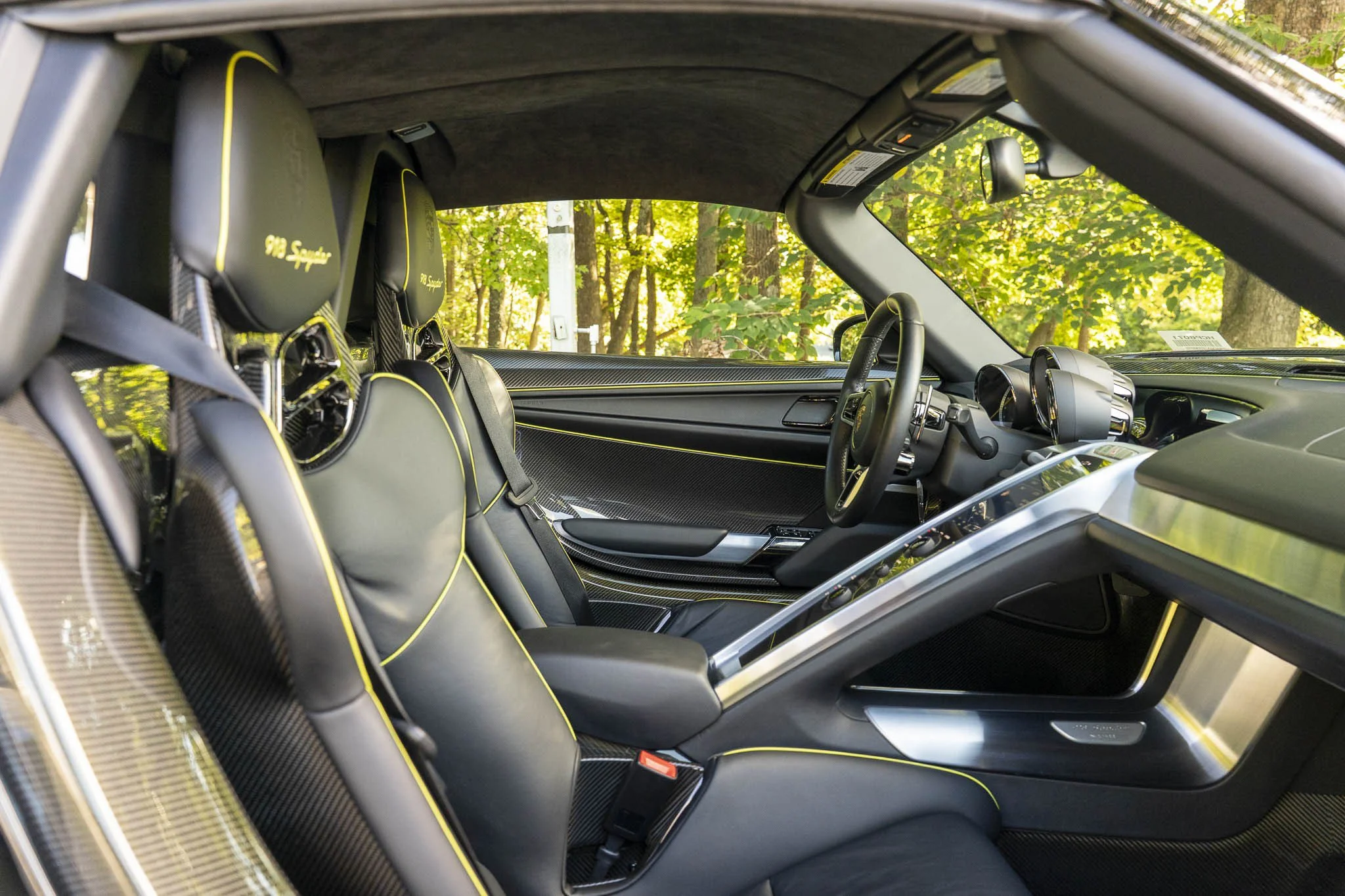 Used 2015 Black Porsche  image 67