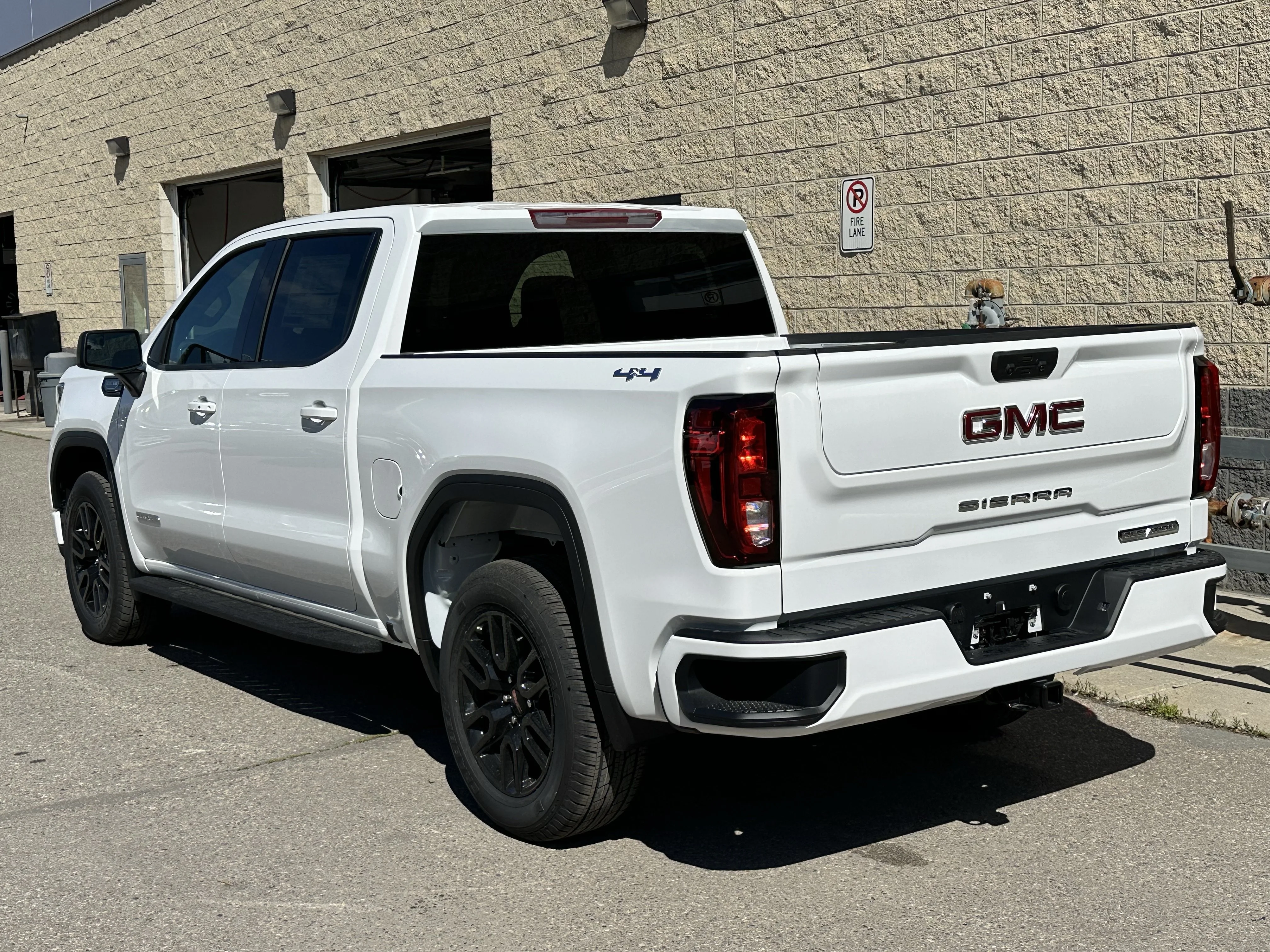 New 2026 Summit White GMC Elevation image 4