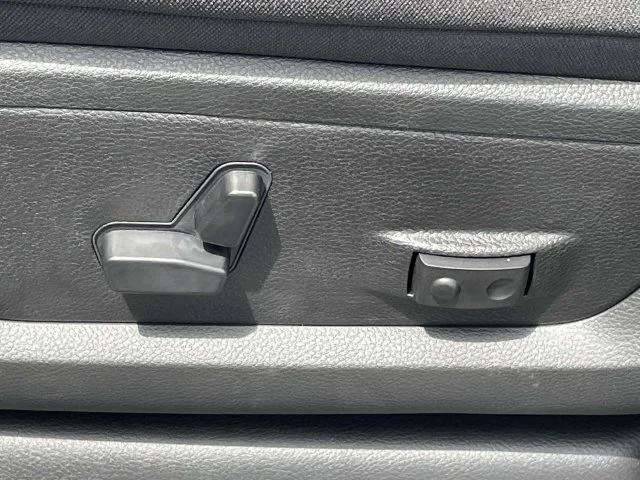 2025 RAM 2500 Big Horn - Photo 14