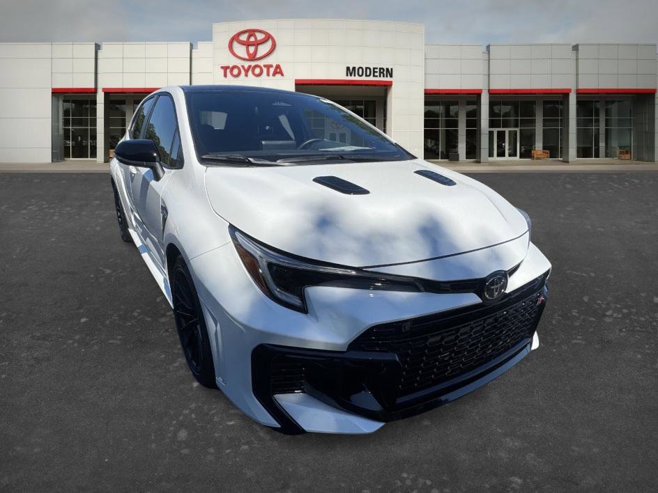 Certified Used 2025 Ice Toyota Premium image 3