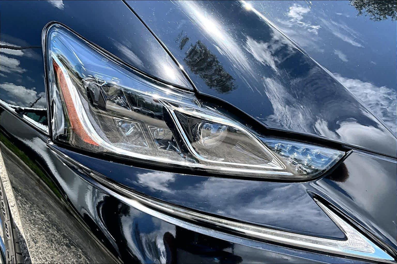 Used 2020 Obsidian Lexus F SPORT image 28