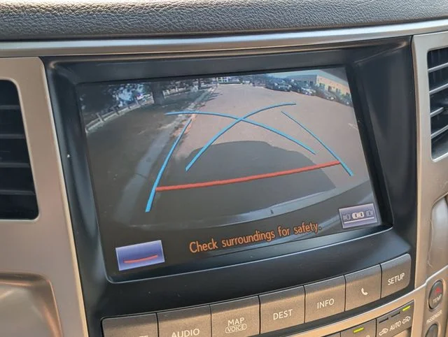 Used 2013 Starfire Pearl Lexus 570 image 18