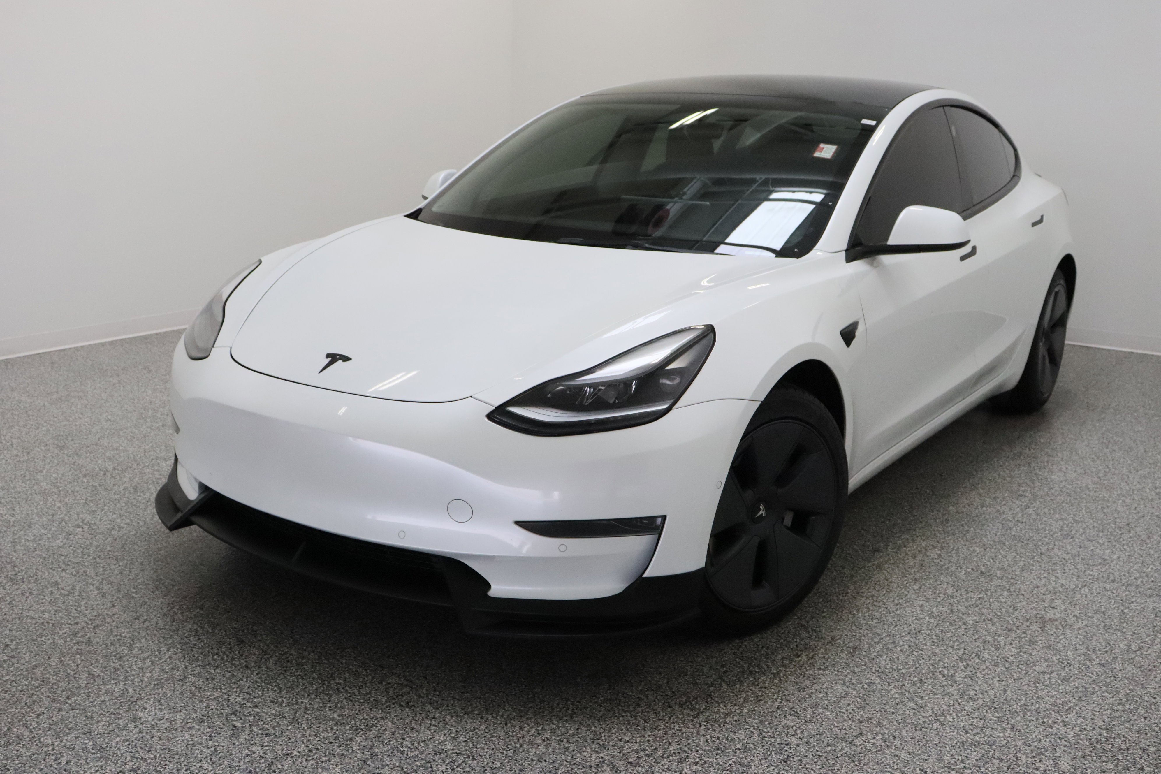 Used 2022 Tesla Model 3 Base with VIN 5YJ3E1EA0NF169482 for sale in Spring, TX