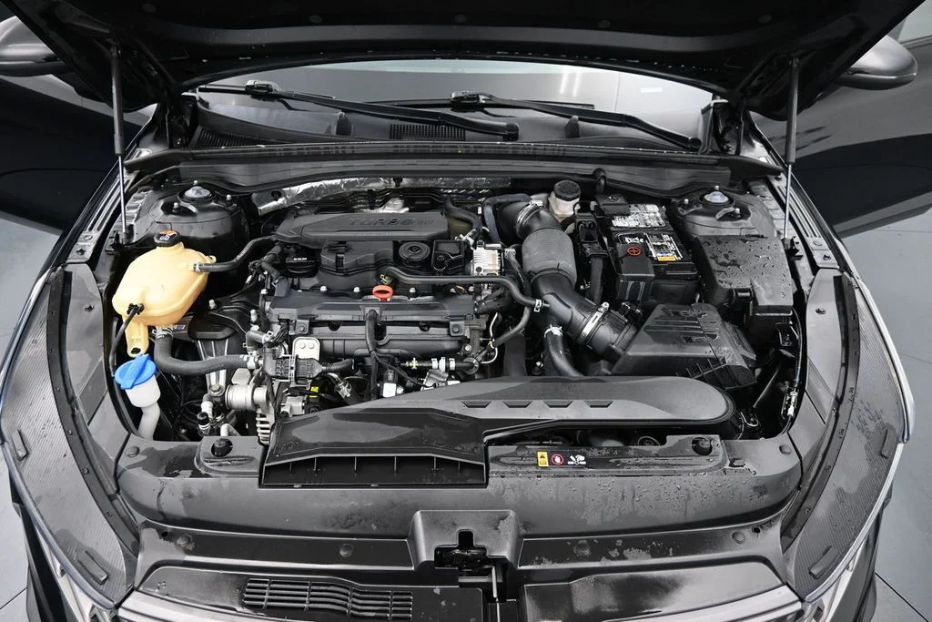 Used 2024 Black Kia GT-Line image 18