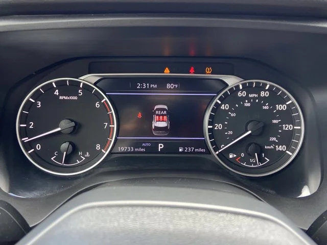 2025 Nissan Rogue SV - Photo 16