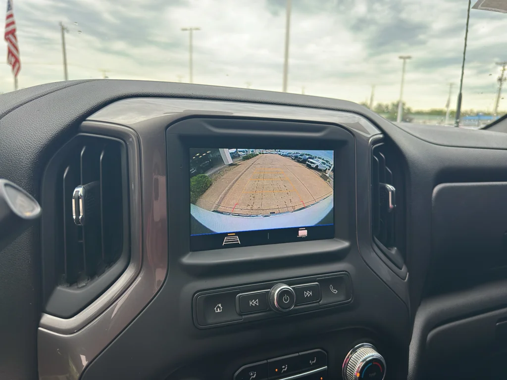 Used 2023 Summit White GMC Pro image 20