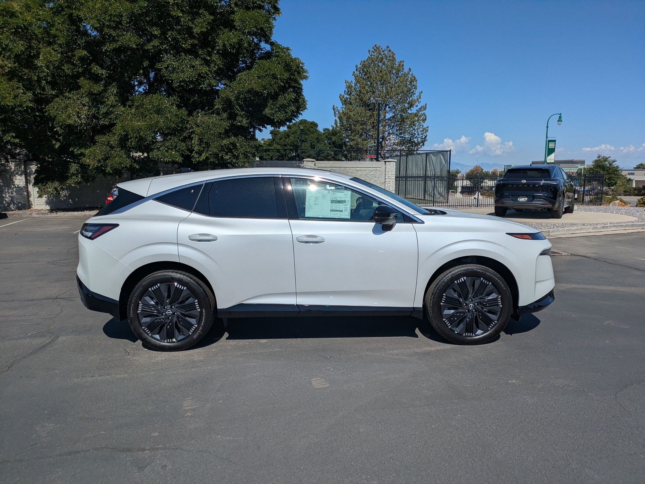 New 2026 Everest White Pearl TriCoat Nissan Platinum image 2
