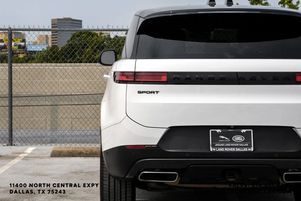 Used 2023 Fuji White Land Rover SE image 55