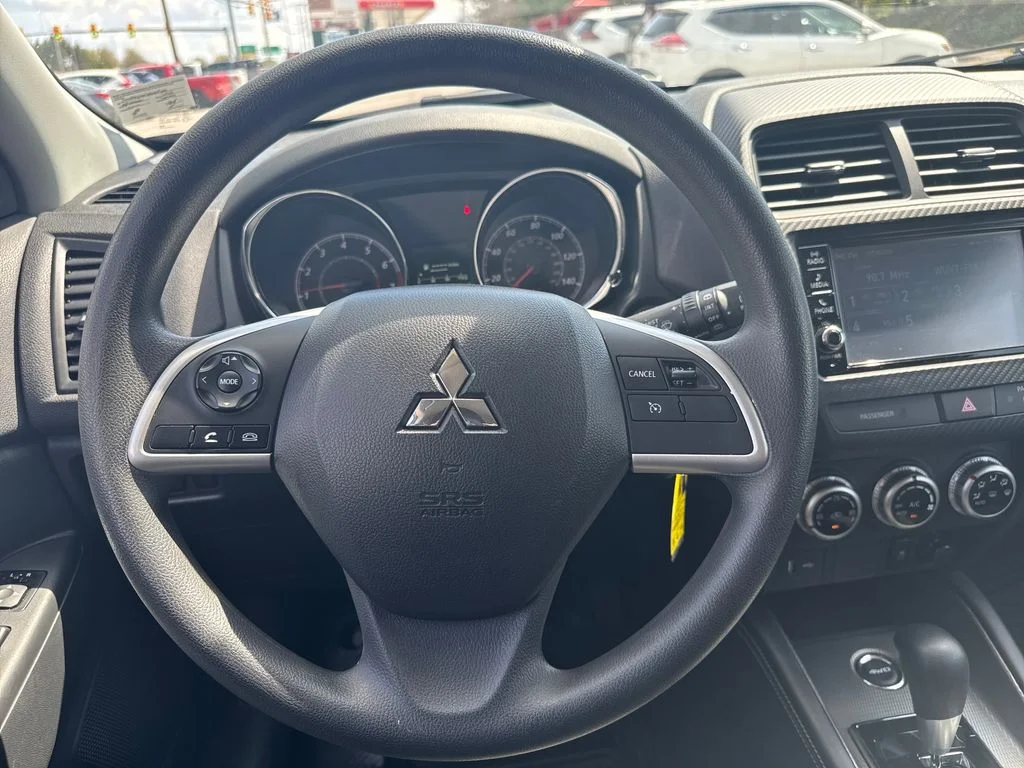 2024 Mitsubishi Outlander Sport ES - Photo 13