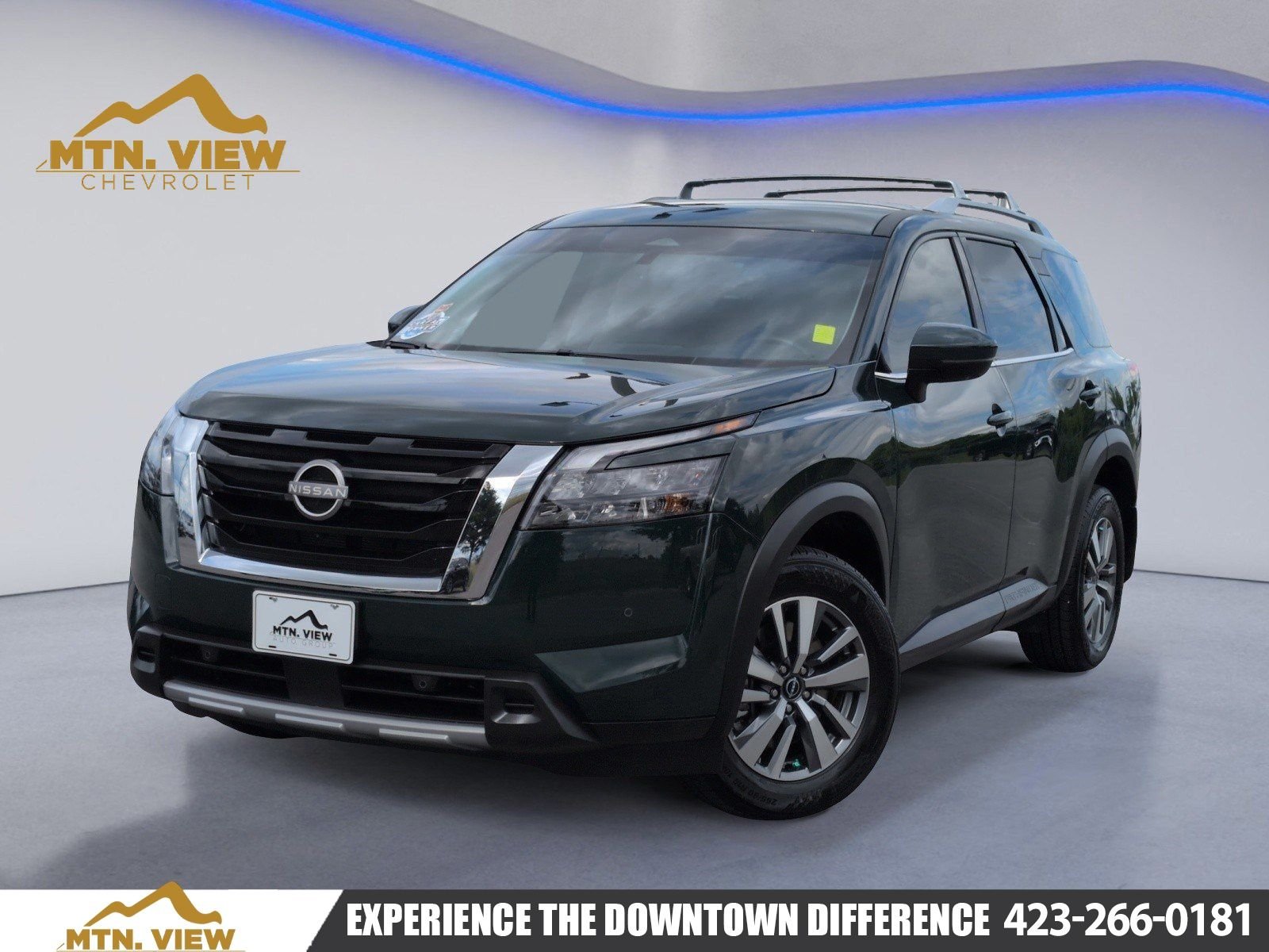 2025 Nissan Pathfinder SL 4WD's photo