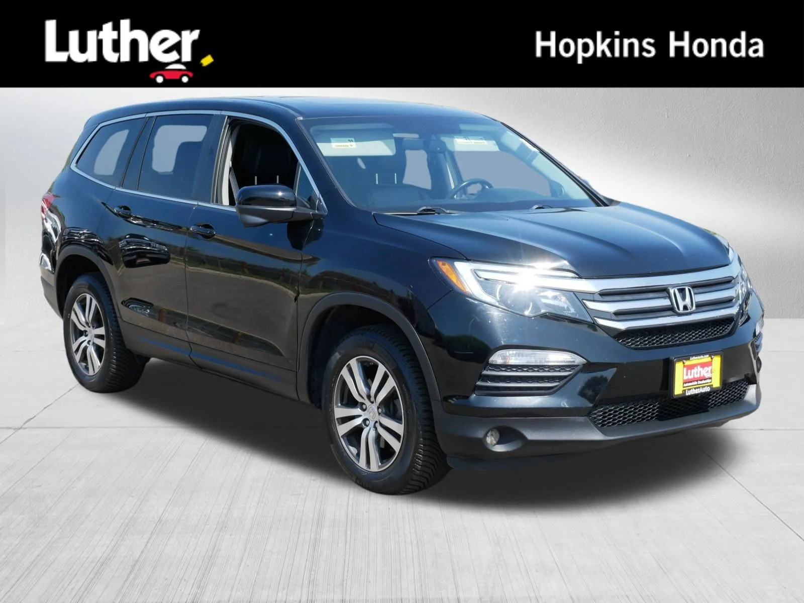 Certified Used 2017 Crystal Black Pearl Honda EX-L image 1