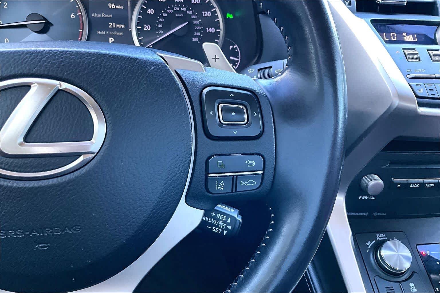 Used 2020 Eminent White Pearl Lexus  image 23