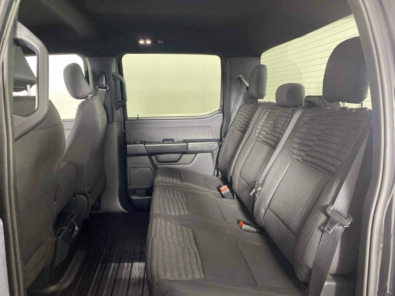 Used 2023 Agate Black Ford XL image 31