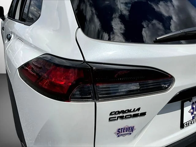 Used 2025 Beige Toyota Hybrid Nightshade image 27