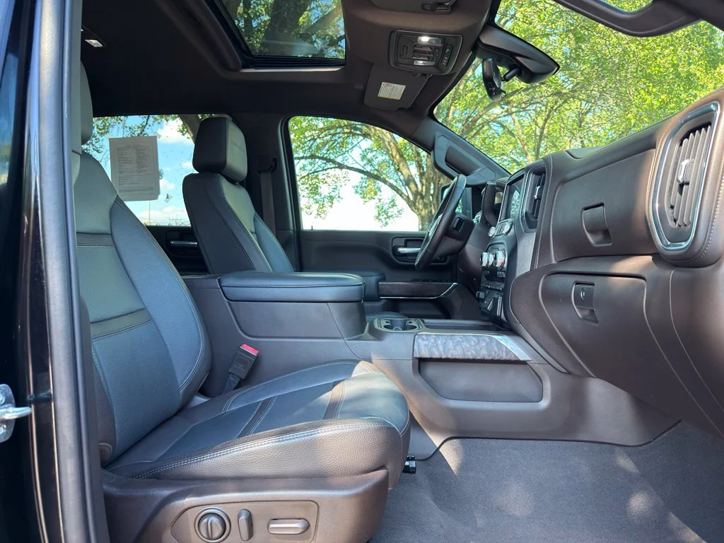 Used 2021 Black GMC Denali image 8