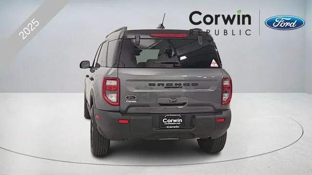 New 2025 Carbonized Gray Metallic Ford Big Bend® image 6
