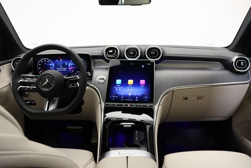 Used 2027 Starling Blue Metallic Mercedes-Benz GLC 300 image 17