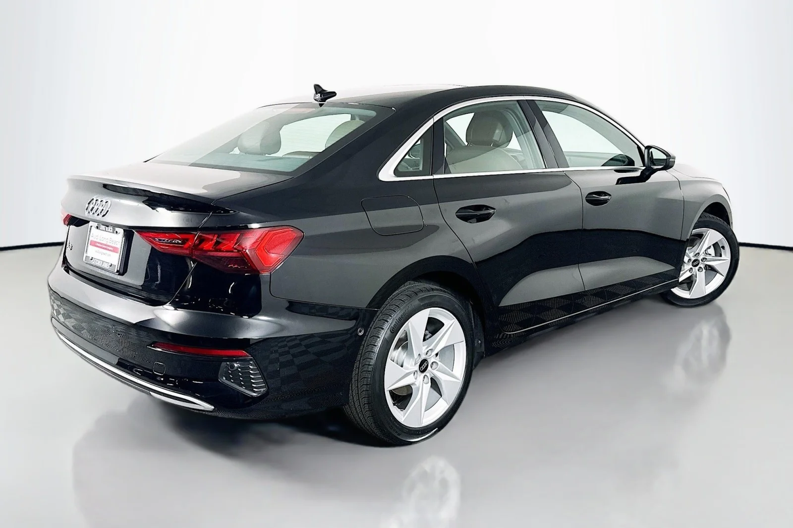 Used 2023 Brilliant Black Audi Premium image 14