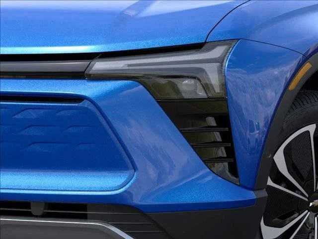 2025 Chevrolet Blazer EV LT - Photo 11