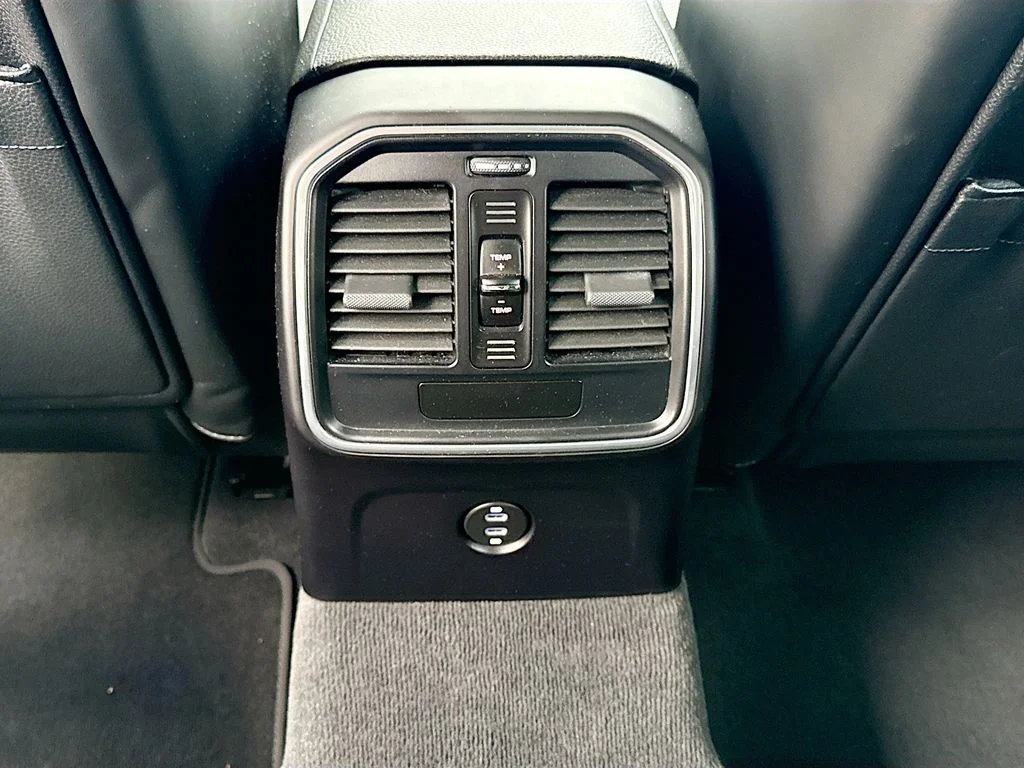 Used 2021  Porsche S image 28