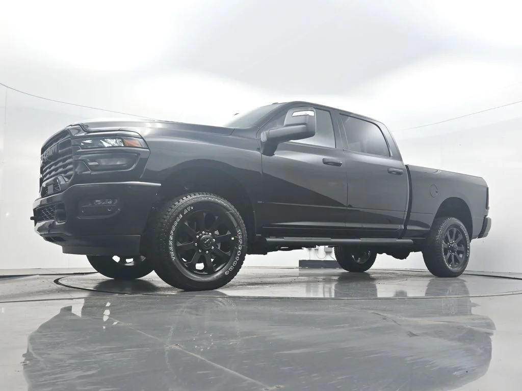 New 2026 Diamond Black Crystal Pearl-Coat Exterior Paint RAM  image 32