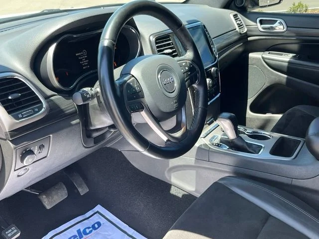 Used 2021 White Jeep Laredo X image 15