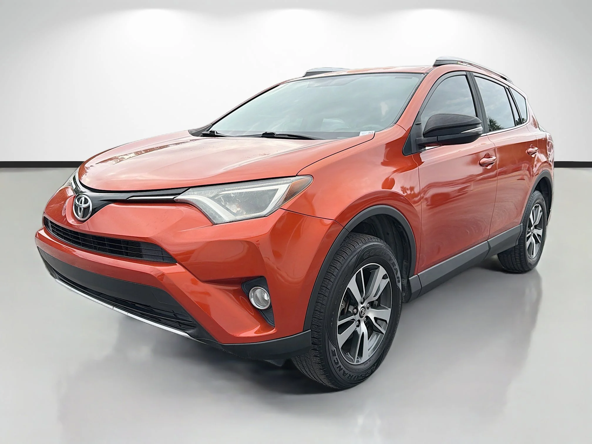 Used 2016 Hot Lava Toyota XLE image 7
