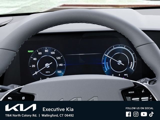 New 2026 Green Kia Wind image 21