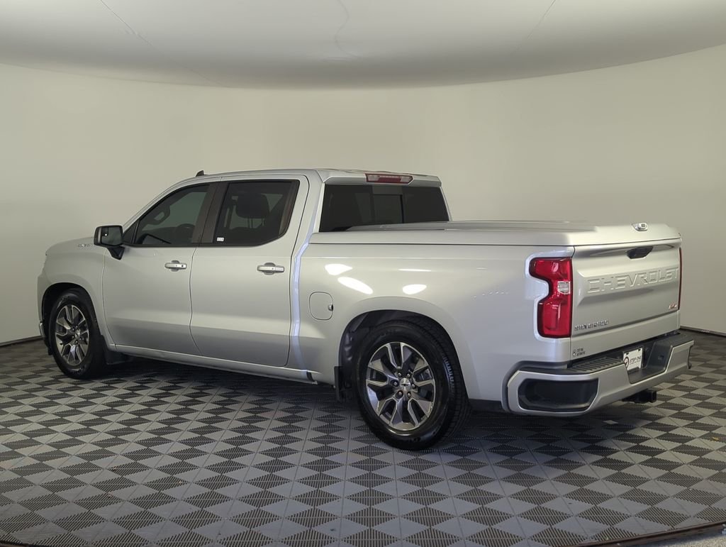 Used 2019 Silver Chevrolet RST image 4