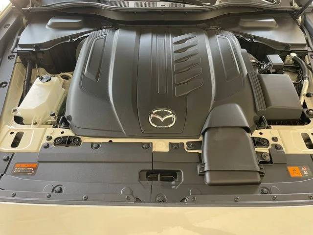 Used 2025 White Mazda 3.3 Turbo Premium image 31
