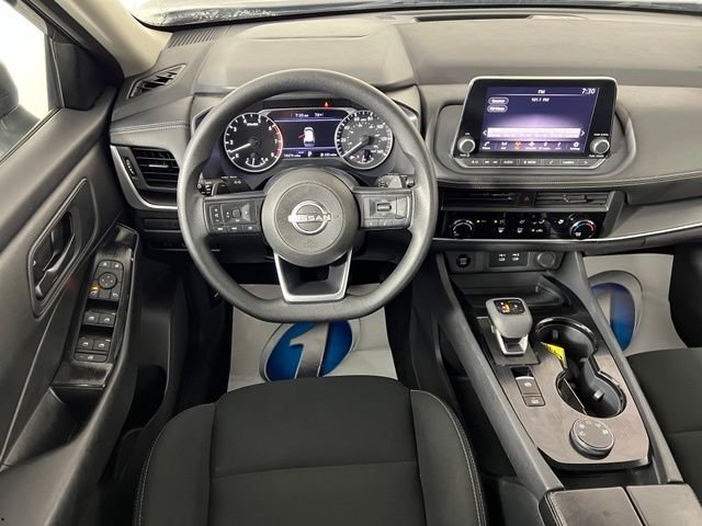 Used 2024 Gray Nissan S image 25