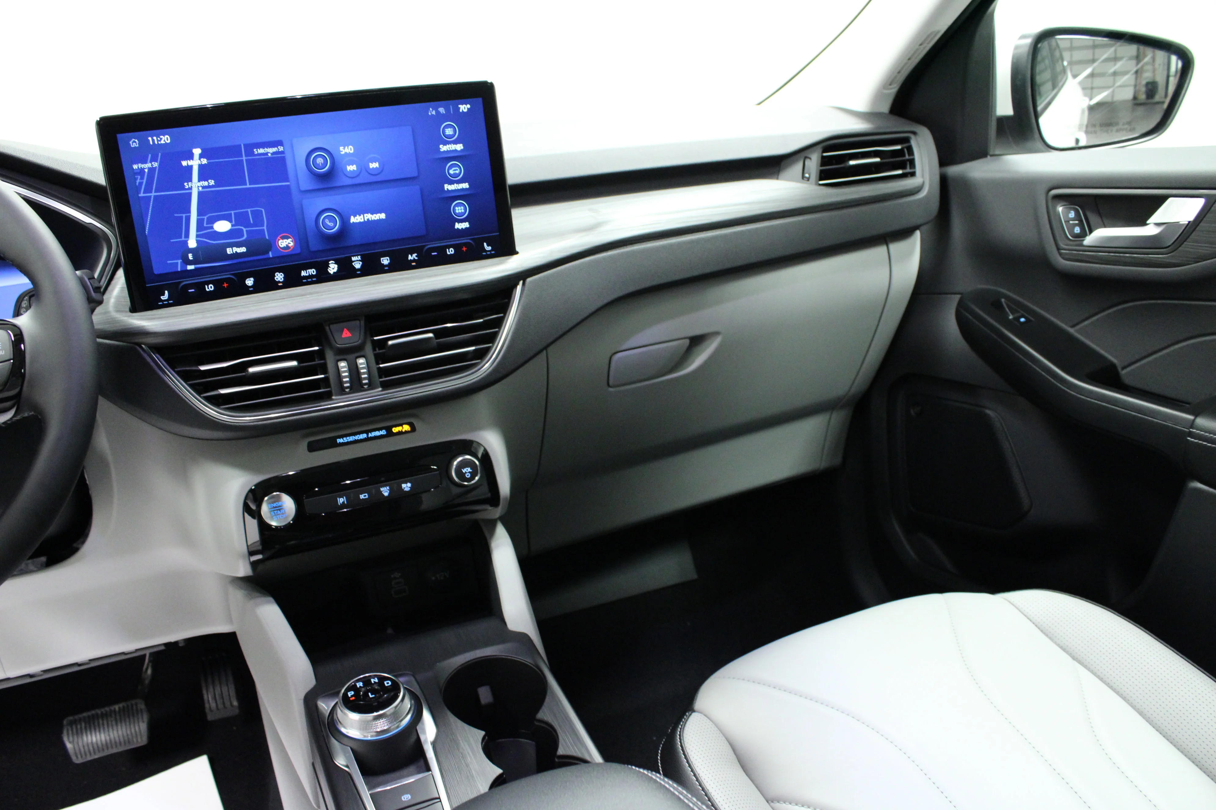 Used 2025 Star White Metallic Tri-Coat Ford PHEV image 19