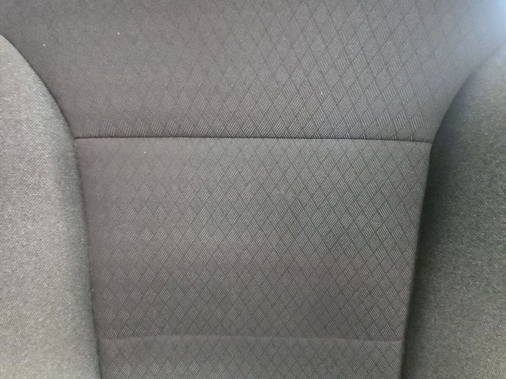 Used 2021 White GMC Elevation image 29
