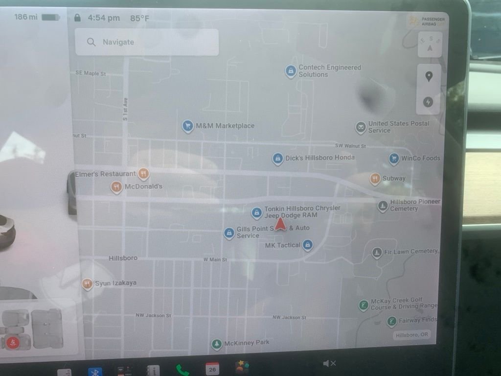 Used 2021 White Tesla Standard Range Plus image 18