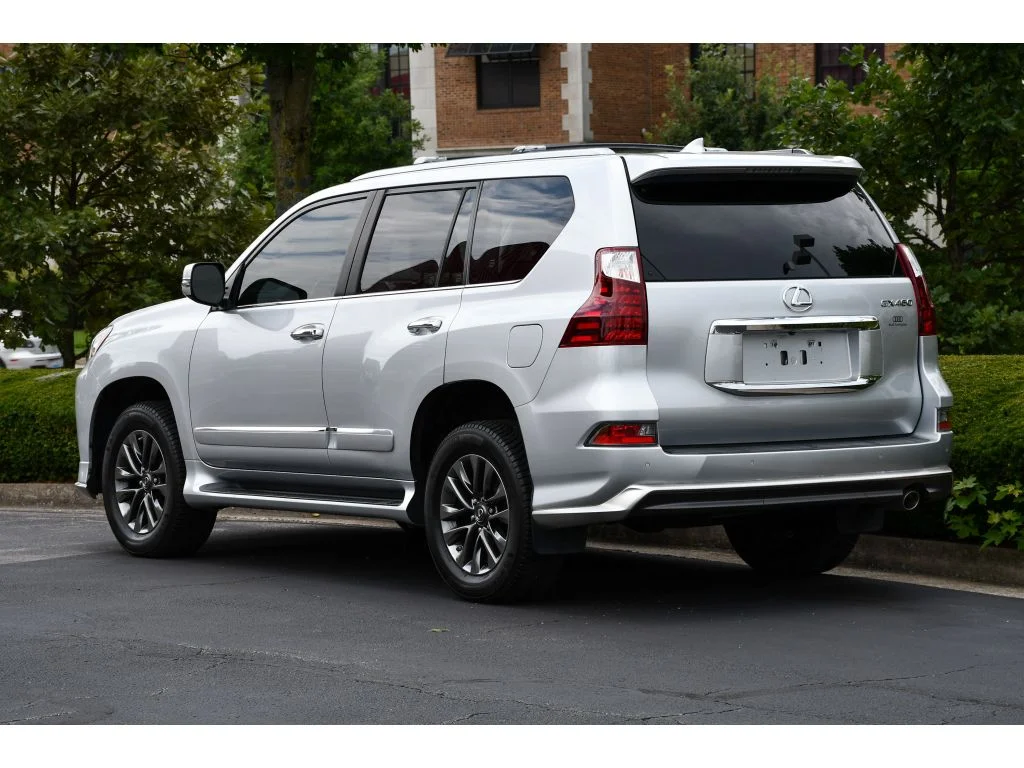 Used 2019 Silver Lining Metallic Lexus Premium image 6