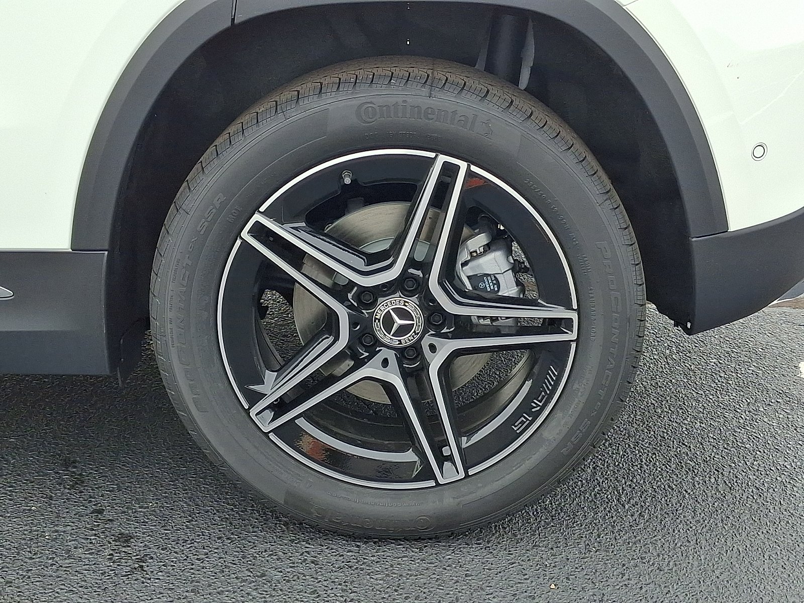 New 2026 Polar White Mercedes-Benz GLA 250 image 7