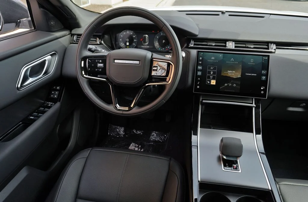 Used 2026 White Land Rover S image 15