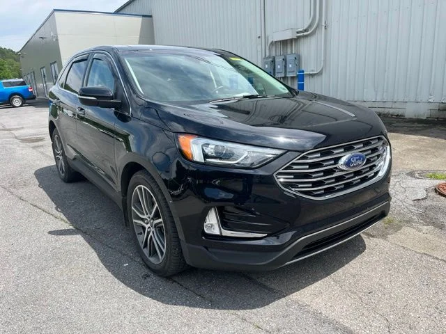 Used 2019 Black Ford Titanium image 3