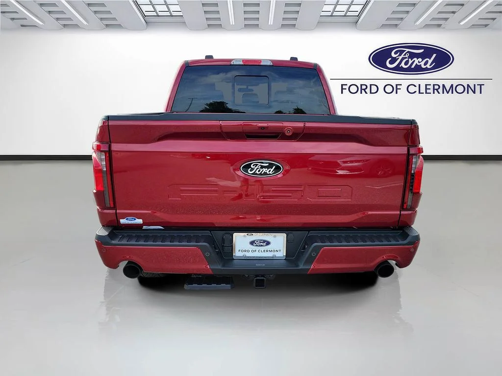 New 2026 Ruby Red Metallic Tinted Clearcoat Ford XLT image 4