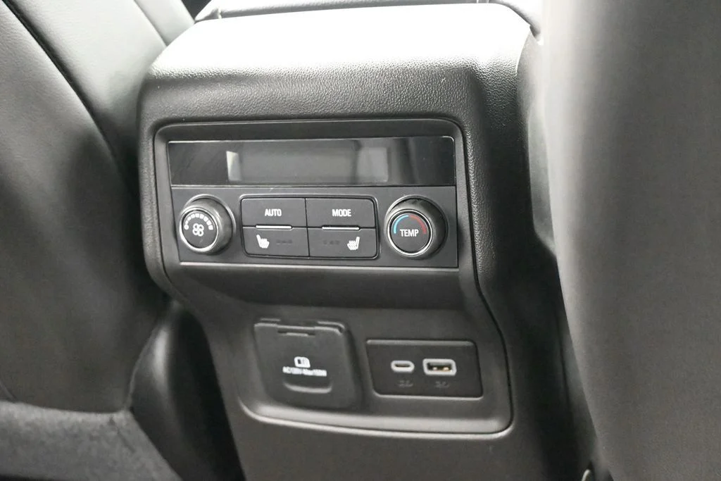 Used 2023 Sterling Metallic GMC SLT image 52