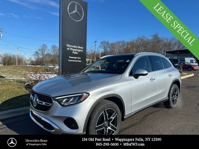 Used 2026 Silver Mercedes-Benz GLC 300 image 1