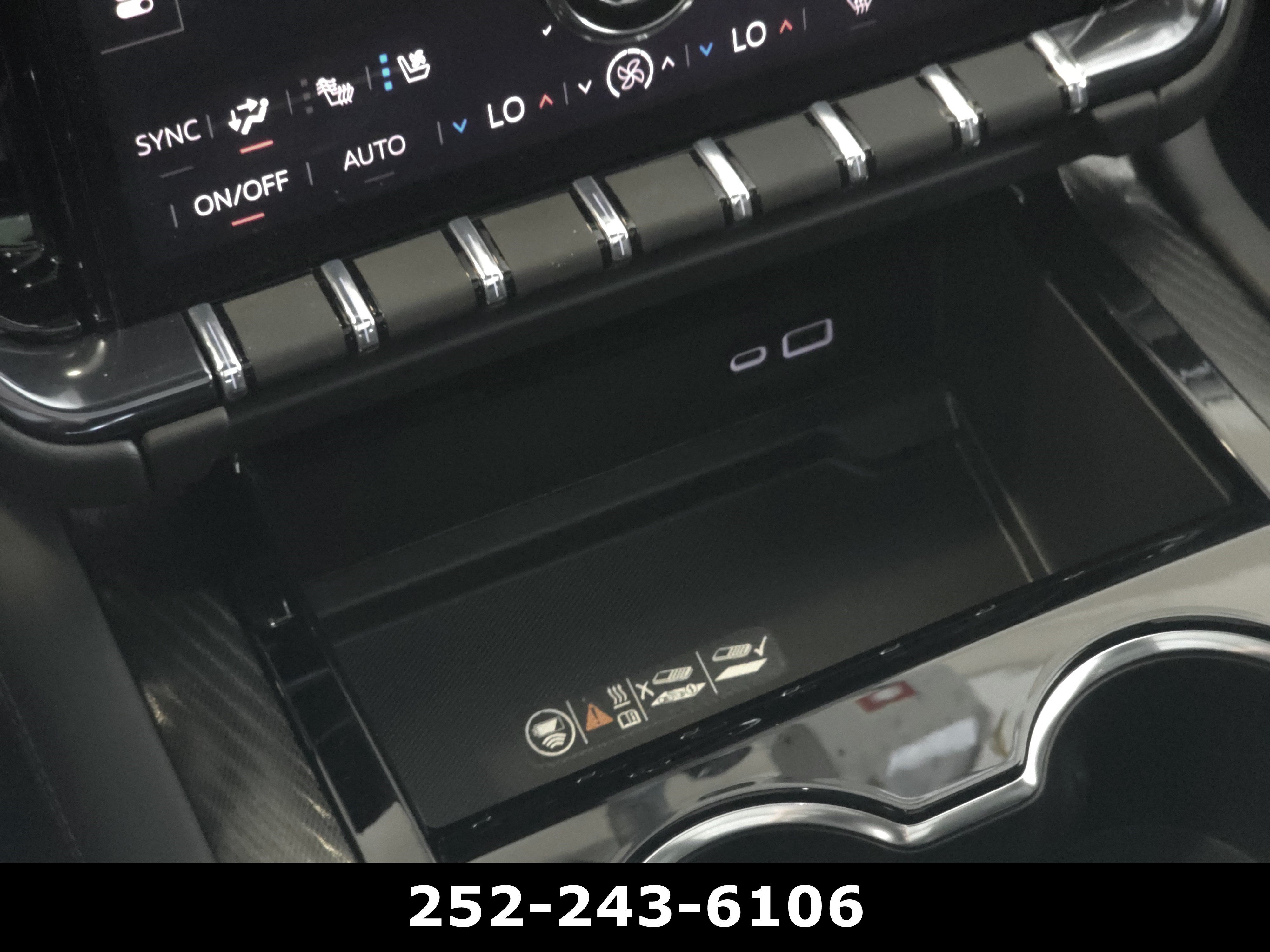 Used 2026 Midnight Pine GMC AT4 image 15