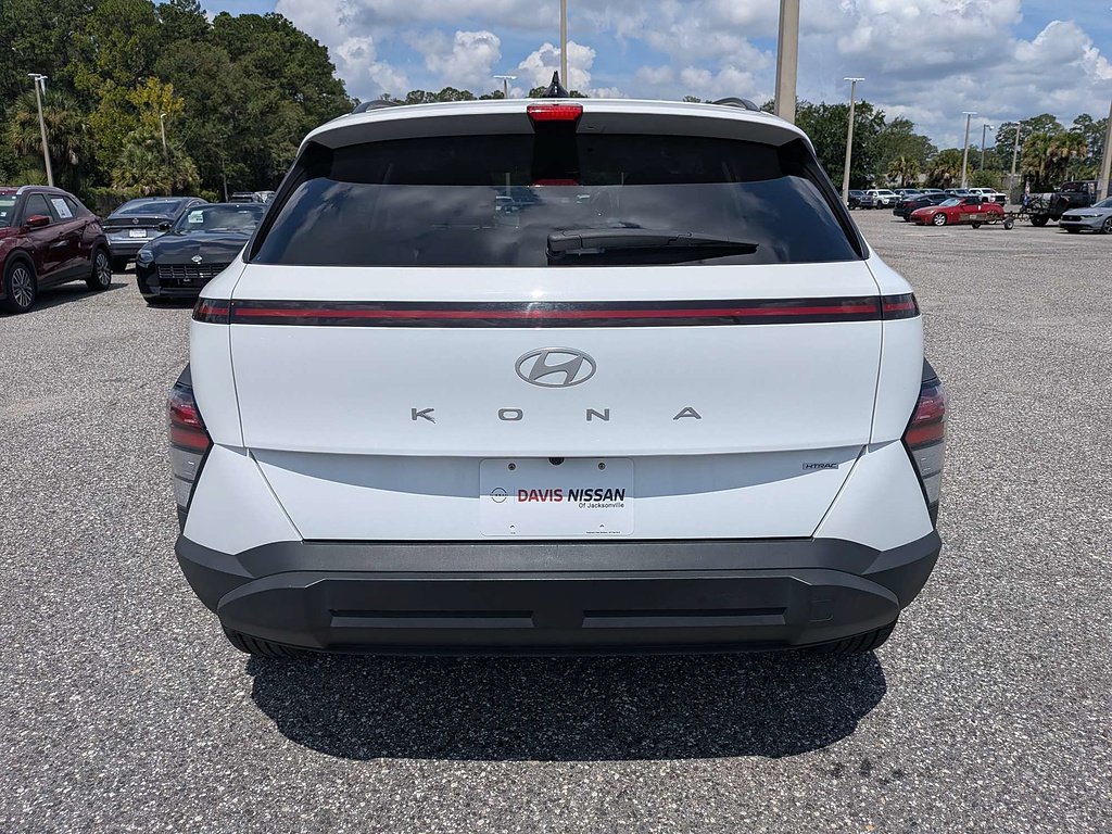 2024 Hyundai Kona SEL - Photo 4